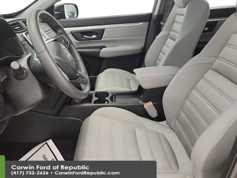 Used 2018 Honda CR-V LX image 12
