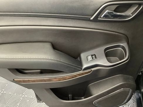 Used 2018 Chevrolet Tahoe LT AWD/4WD image 6