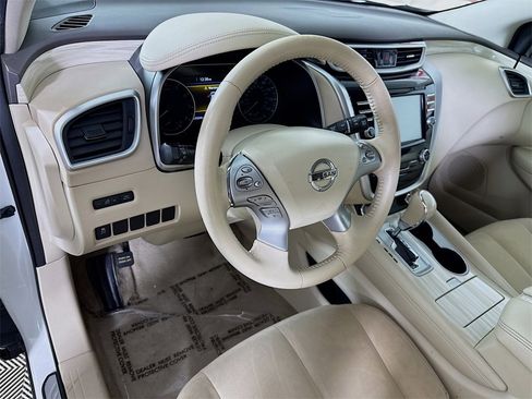 Used 2015 Nissan Murano SV image 17