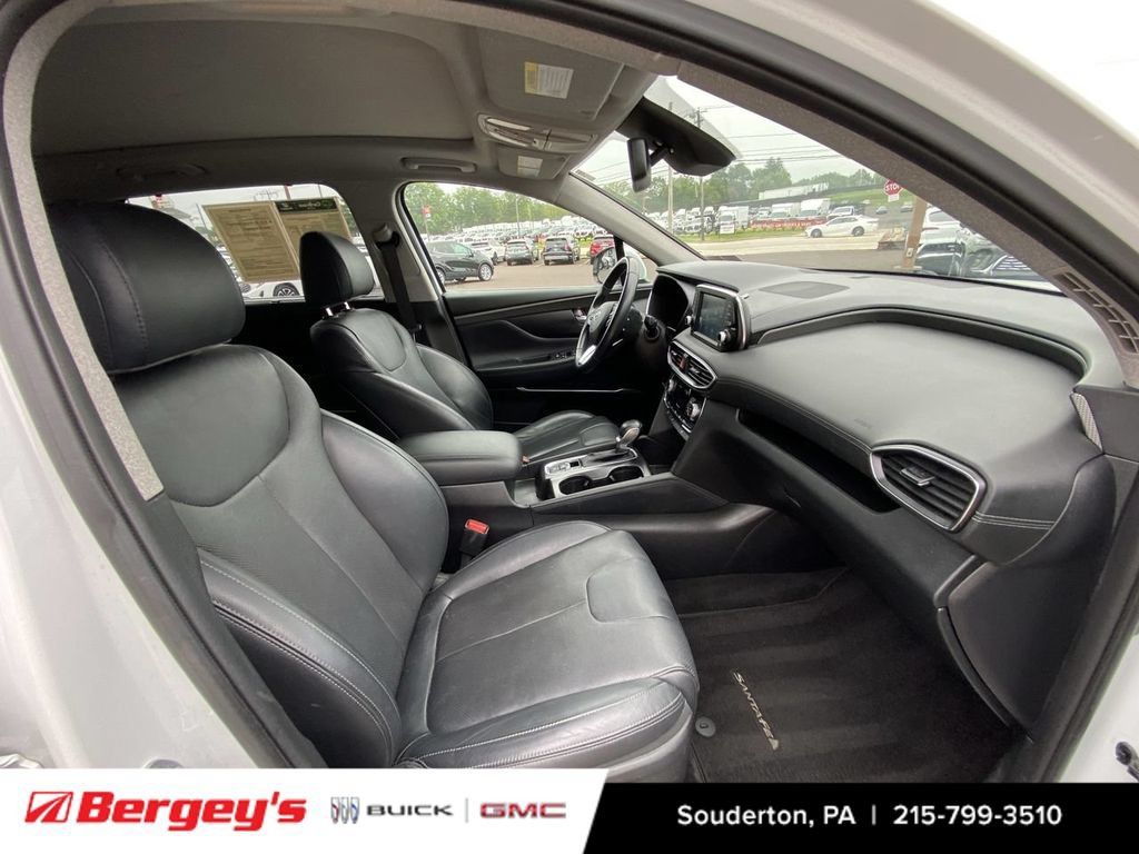 Used 2020 Hyundai Santa Fe SEL AWD/4WD image 32
