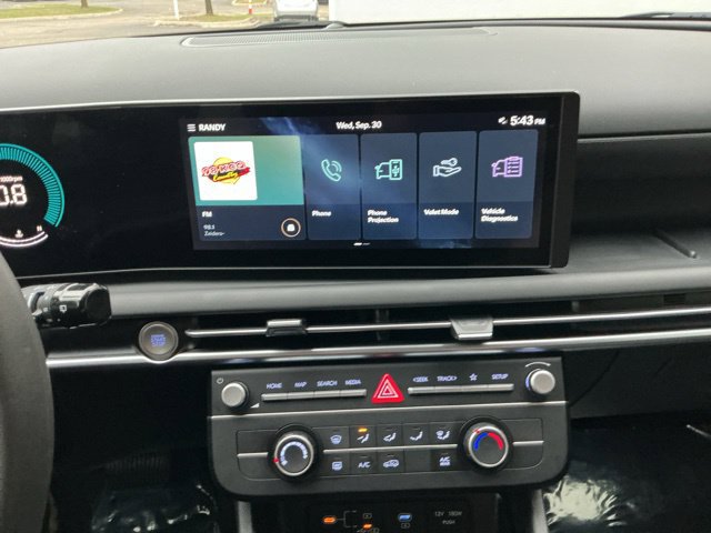 Certified 2025 Hyundai Tucson SE FWD image 25
