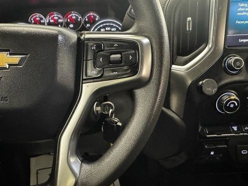 Used 2020 Chevrolet Silverado 3500 LT AWD/4WD image 21