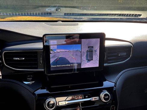 Used 2022 Ford Explorer ST-Line w/ Class IV Trailer Tow Package image 21