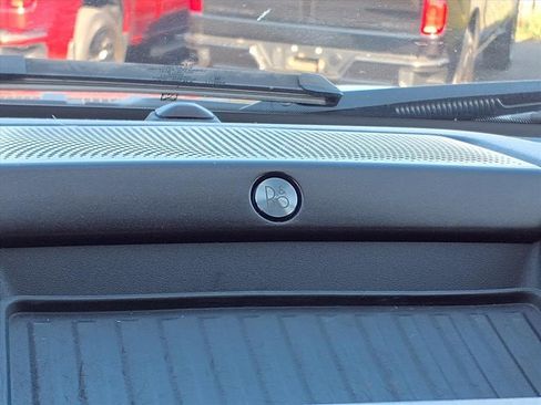 Used 2019 Ford F250 Lariat w/ Lariat Value Package image 30