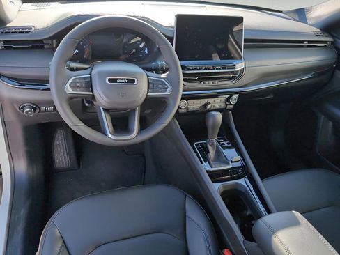 New 2026 Jeep Compass Limited AWD/4WD image 10