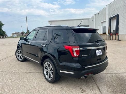 Used 2018 Ford Explorer Limited AWD/4WD image 3