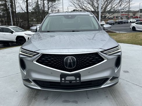 Used 2024 Acura MDX SH-AWD w/ Technology Package image 3