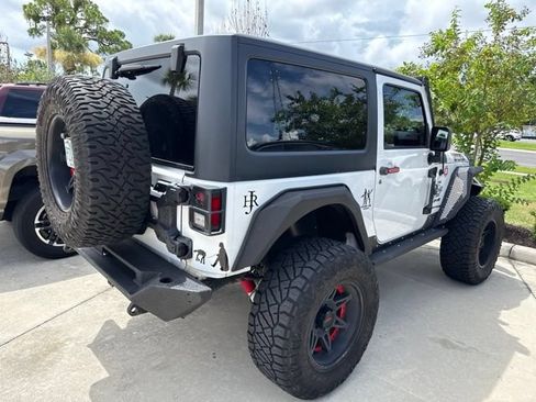 Used 2011 Jeep Wrangler Sport AWD/4WD image 5