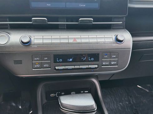 Used 2024 Hyundai Kona SEL AWD/4WD image 24