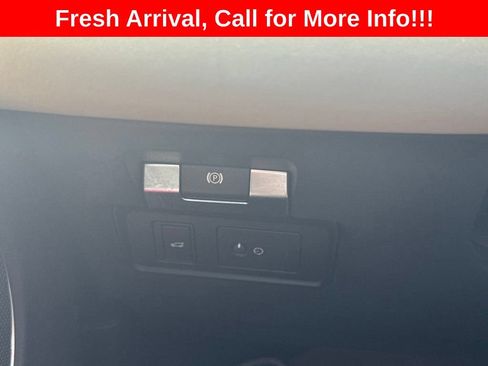 Used 2020 Land Rover Discovery Sport S AWD/4WD image 14
