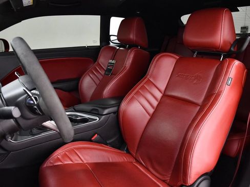 Used 2023 Dodge Challenger SRT Hellcat RWD image 19