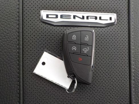 New 2026 GMC Sierra 3500 Denali w/ Denali Reserve Package AWD/4WD image 50