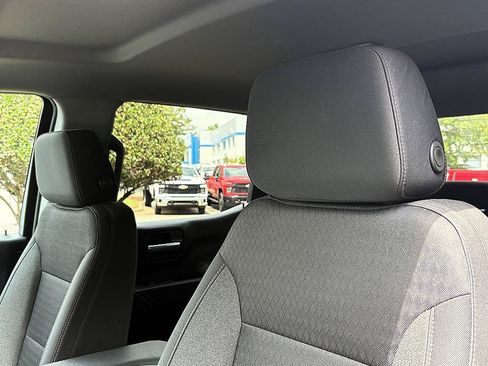 Used 2022 Chevrolet Silverado 1500 Custom AWD/4WD image 18