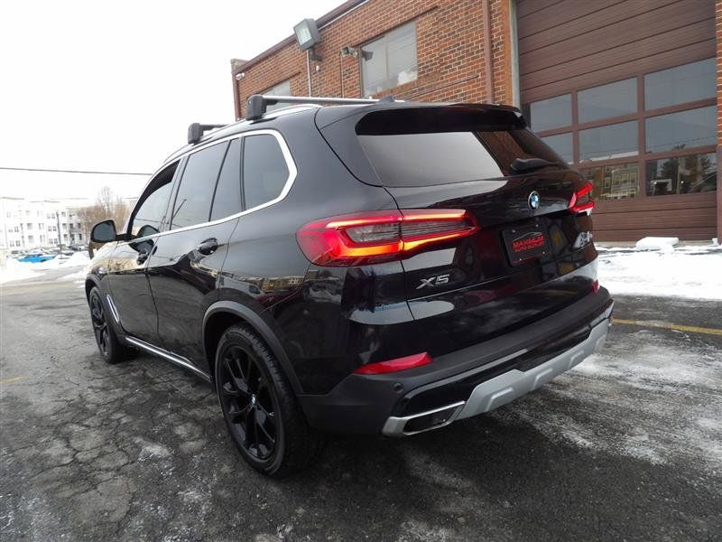 Used 2020 BMW X5 xDrive40i w/ Premium Package AWD/4WD image 4