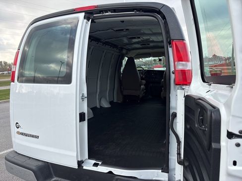 New 2025 Chevrolet Express 2500 image 11