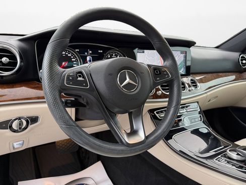 Used 2017 Mercedes-Benz E 300 image 15