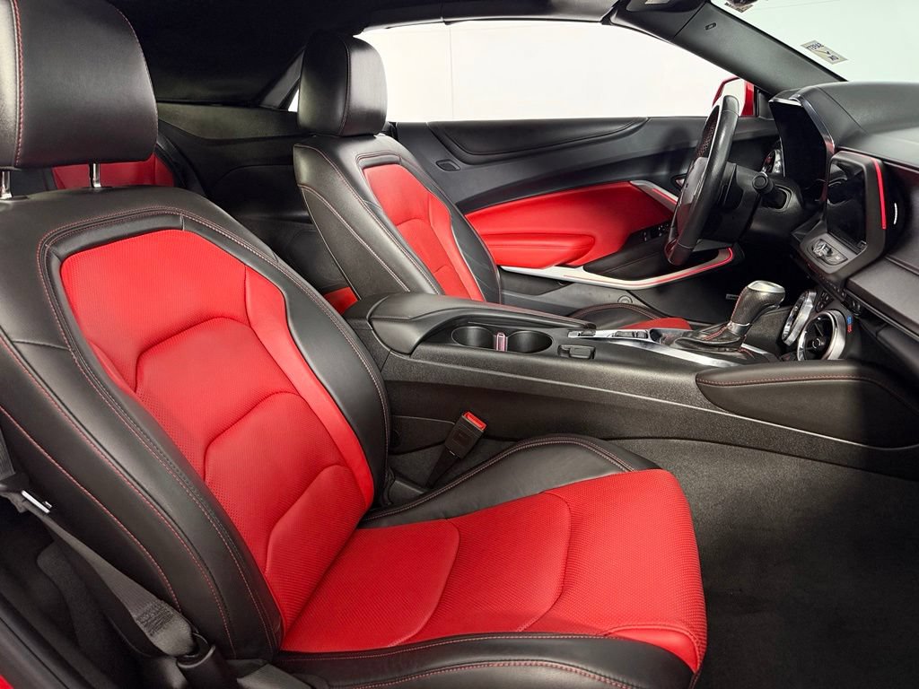Used 2024 Chevrolet Camaro LT w/ RS Package RWD image 31