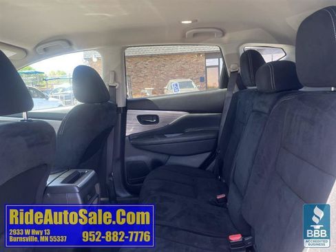 Used 2017 Nissan Murano SV AWD/4WD image 12