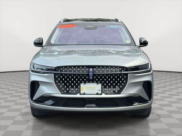 Certified 2025 Lincoln Nautilus Reserve AWD/4WD image 2