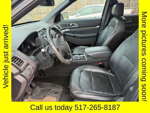 Used 2017 Ford Explorer Limited AWD/4WD image 3