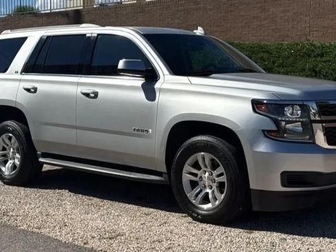Used 2016 Chevrolet Tahoe LS RWD image 3