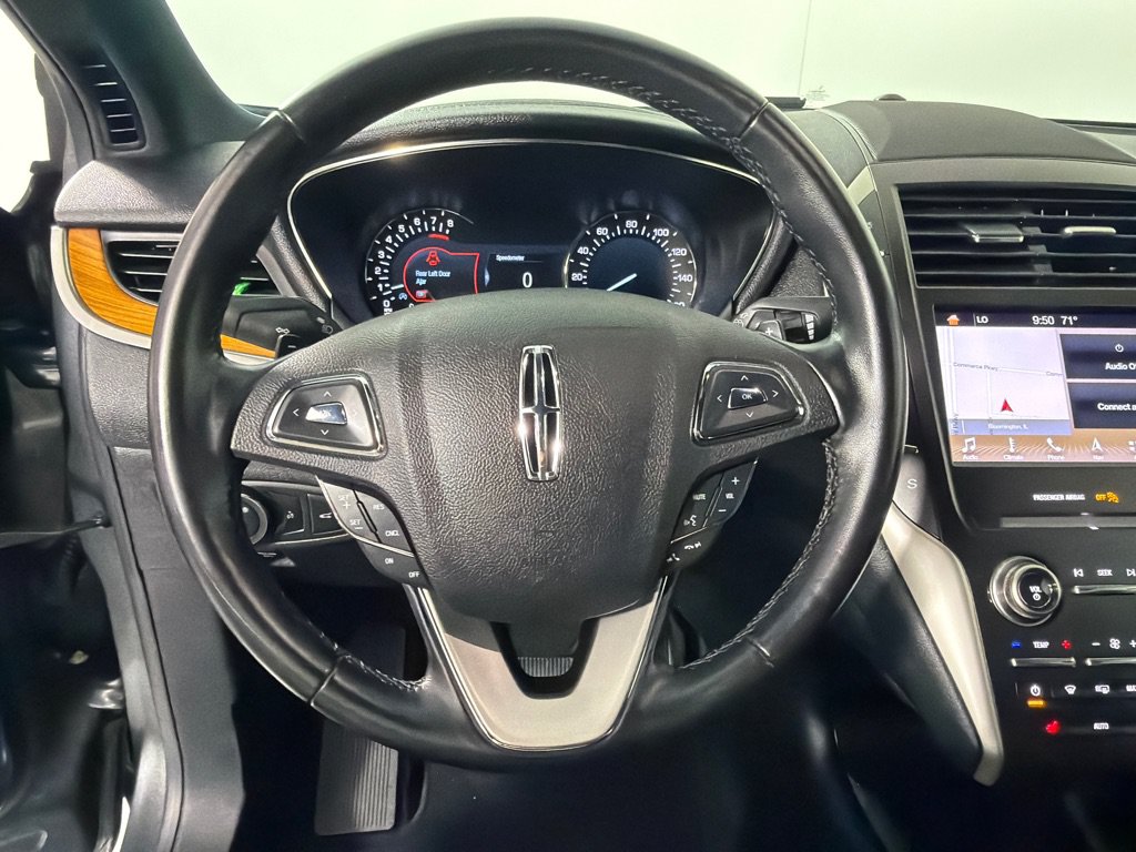 Used 2019 Lincoln MKC Select w/ Select Plus Package FWD image 15