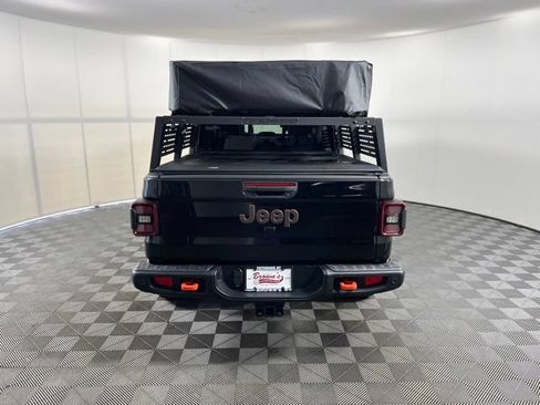Used 2024 Jeep Gladiator Mojave AWD/4WD image 6