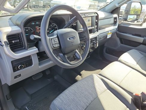 New 2026 Ford F250 XLT w/ FX4 Off-Road Package AWD/4WD image 18