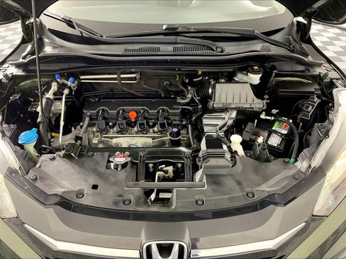 Used 2017 Honda HR-V EX image 29