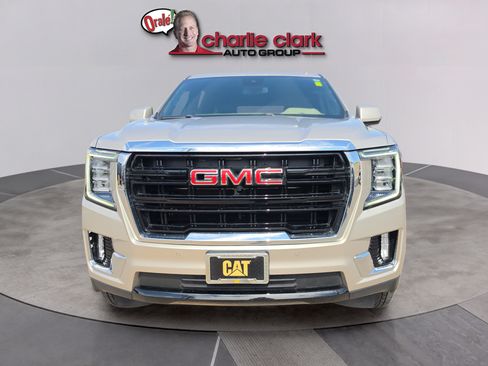 Used 2024 GMC Yukon XL SLE RWD image 8