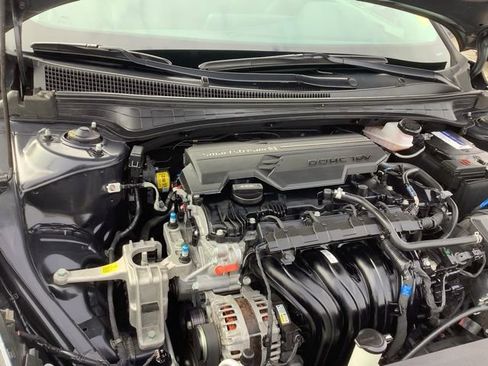 Certified 2023 Hyundai Elantra SEL w/ Preferred Accessory Package image 13