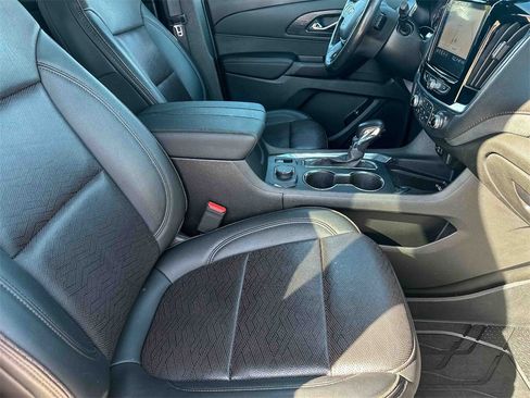Used 2022 Chevrolet Traverse High Country w/ LPO, Floor Liner Package image 23