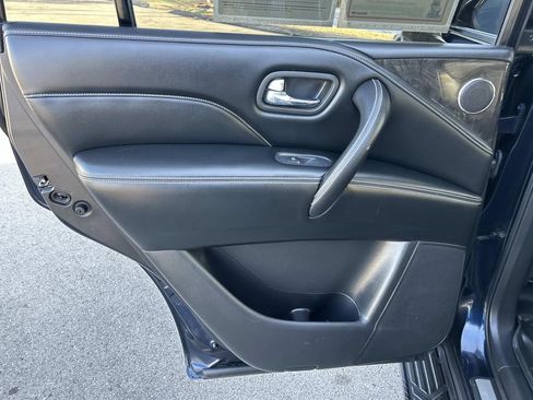 Used 2021 INFINITI QX80 Luxe image 22