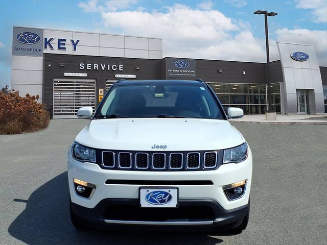 Used 2018 Jeep Compass Limited w/ Navigation Group AWD/4WD image 2