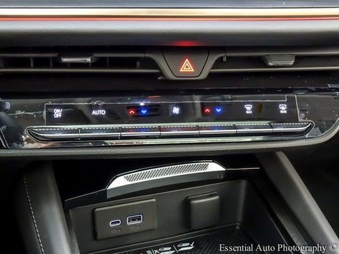 New 2026 Buick Envision Avenir image 17