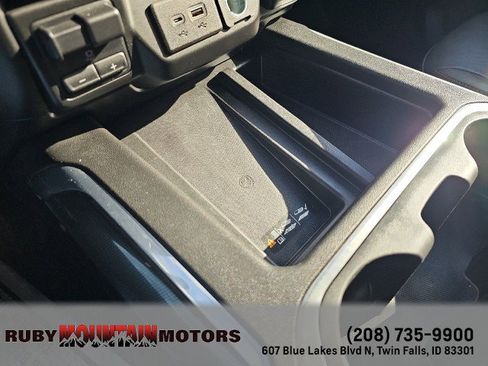 Used 2019 GMC Sierra 1500 AT4 image 27