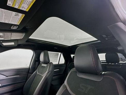 New 2026 Ford Explorer ST image 23