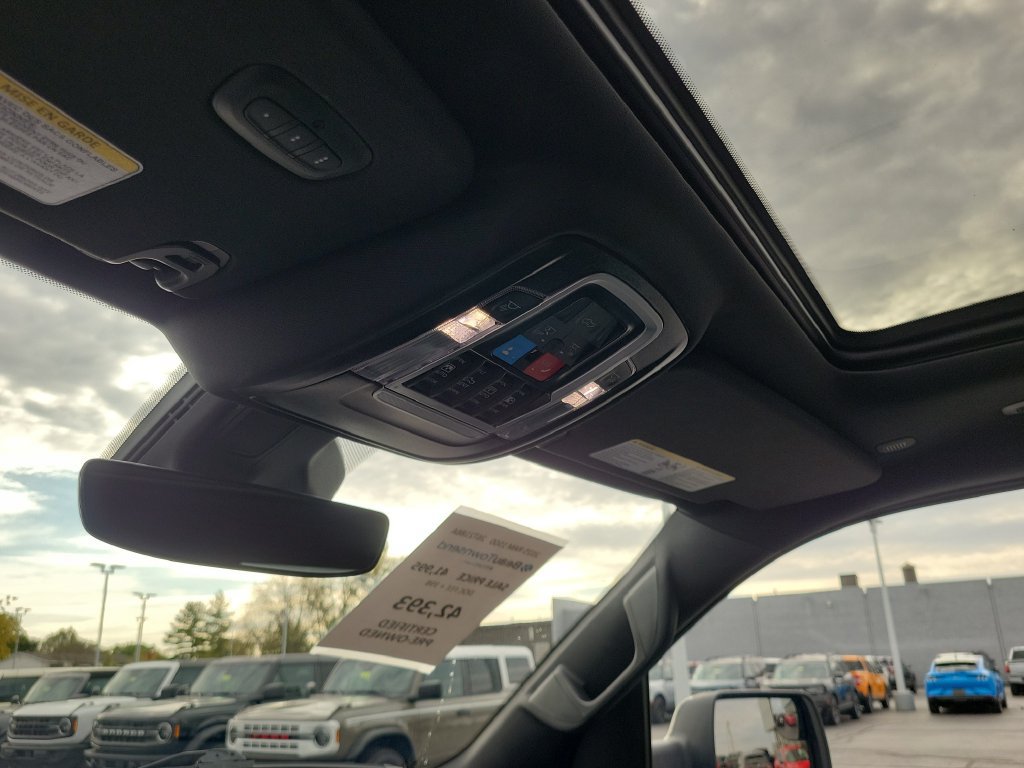 Used 2025 RAM 1500 Big Horn AWD/4WD image 30