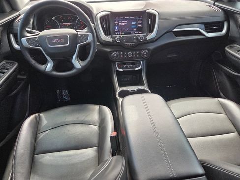 Used 2022 GMC Terrain SLT w/ LPO, Floor Liner Package AWD/4WD image 9