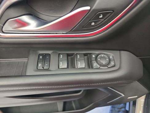 Used 2022 Chevrolet Tahoe Z71 w/ Luxury Package image 14