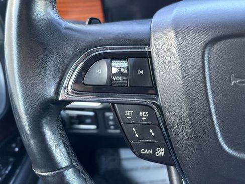 Used 2019 Lincoln Navigator Reserve w/ Cargo Package image 27