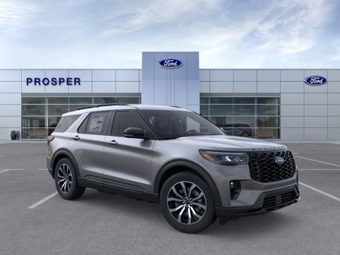 New 2026 Ford Explorer ST-Line w/ Premium Package RWD image 7
