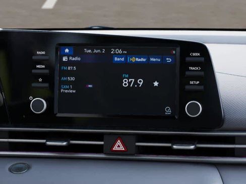 New 2025 Hyundai Elantra Sport image 13