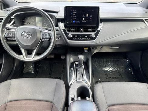 Certified 2024 Toyota Corolla SE w/ SE Premium Package FWD image 17