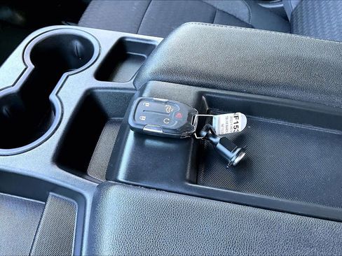 Used 2022 Chevrolet Silverado 3500 LT w/ Convenience Package AWD/4WD image 14