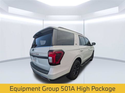 Used 2022 Ford Expedition Timberline AWD/4WD image 3