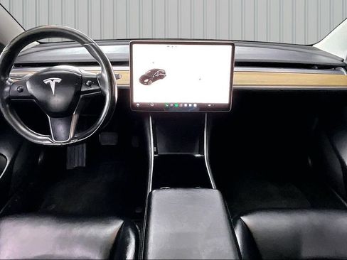 Used 2019 Tesla Model 3 Standard Range Plus RWD image 7