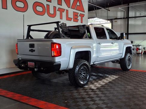 Used 2016 Chevrolet Silverado 1500 LTZ w/ Sport Package AWD/4WD image 7
