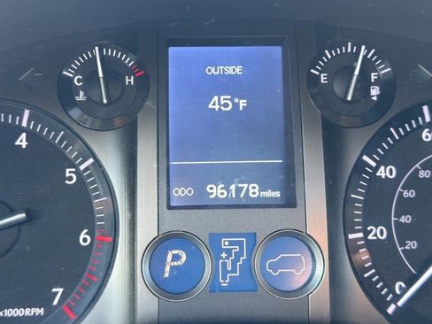 Used 2019 Lexus GX 460 image 11