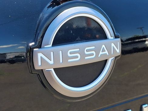 Certified 2023 Nissan Rogue SV w/ SV Premium B Package AWD/4WD image 33